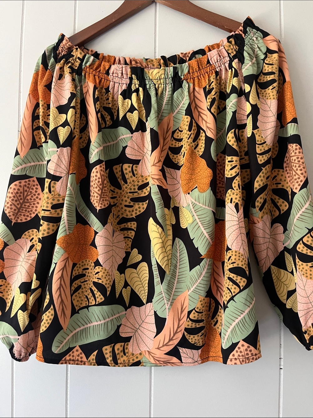 SHEIN Black Tropical Leaf Off-Shoulder Blouse - Picture 5 of 5